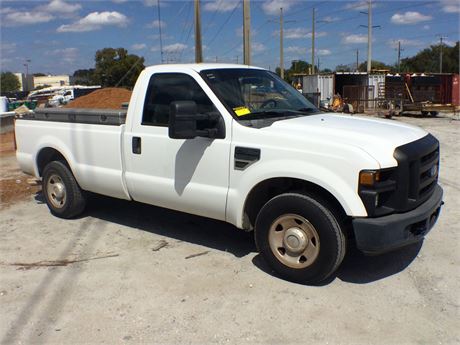 2008 Ford F-250 Liftgate Truck