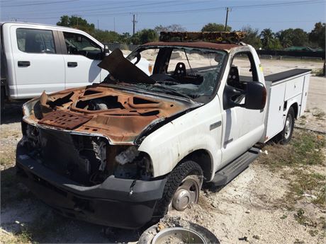 2007 Ford F-350 (Junk Candidate) Fire Damage
